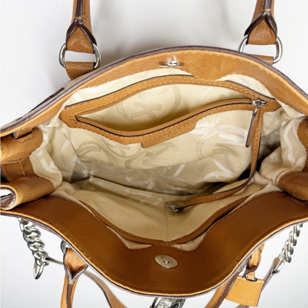 MICHAEL KORS Hamilton Shoulder Handbag Cognac and Silver - Picture 3 of 4